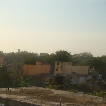 Down Town Hotel Ponnarankulama ภายนอก รูปภาพ