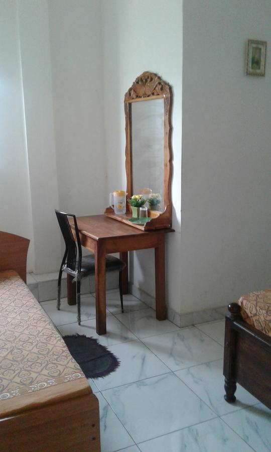 Down Town Hotel Ponnarankulama ภายนอก รูปภาพ